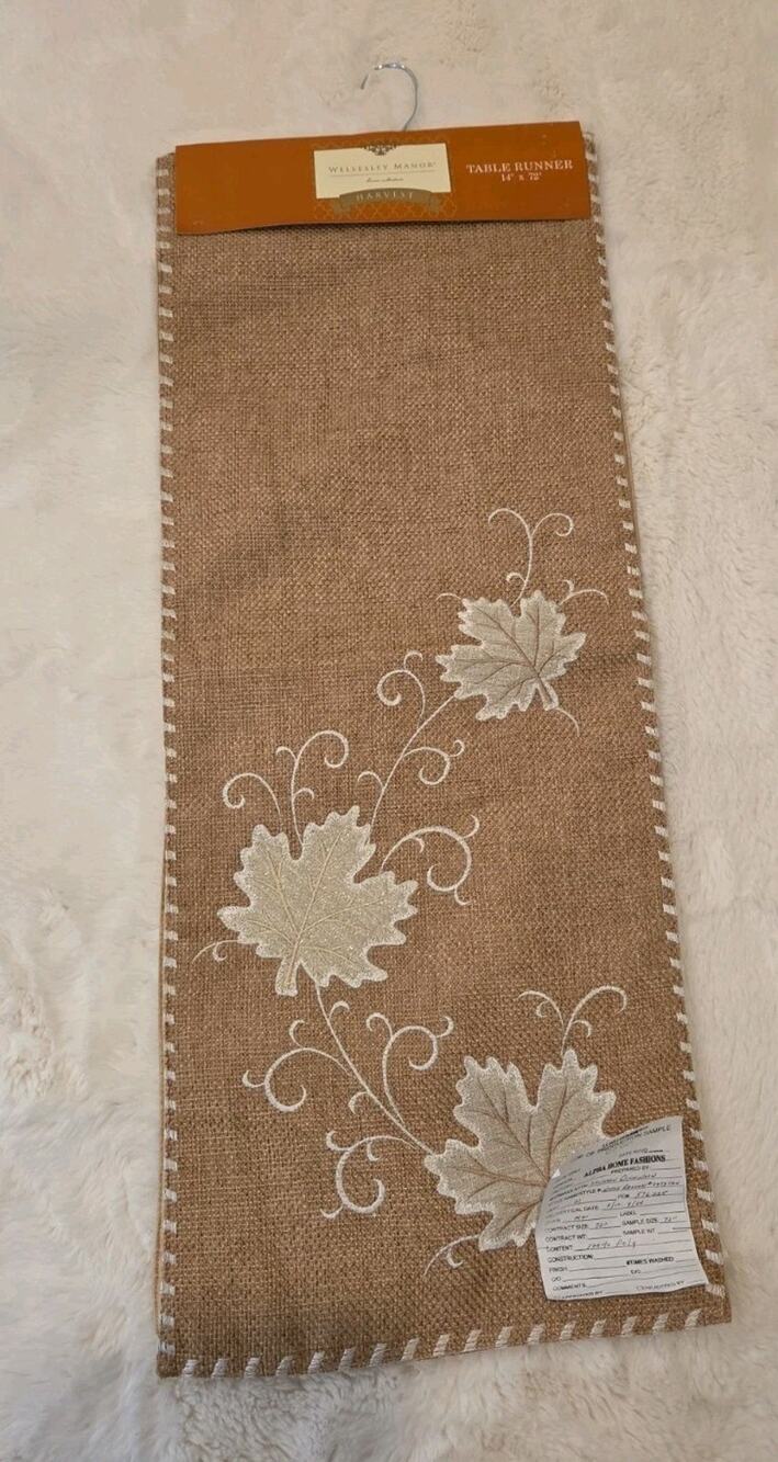 RARE Marmaxx Sample Table Runner Alpha Home Fashions